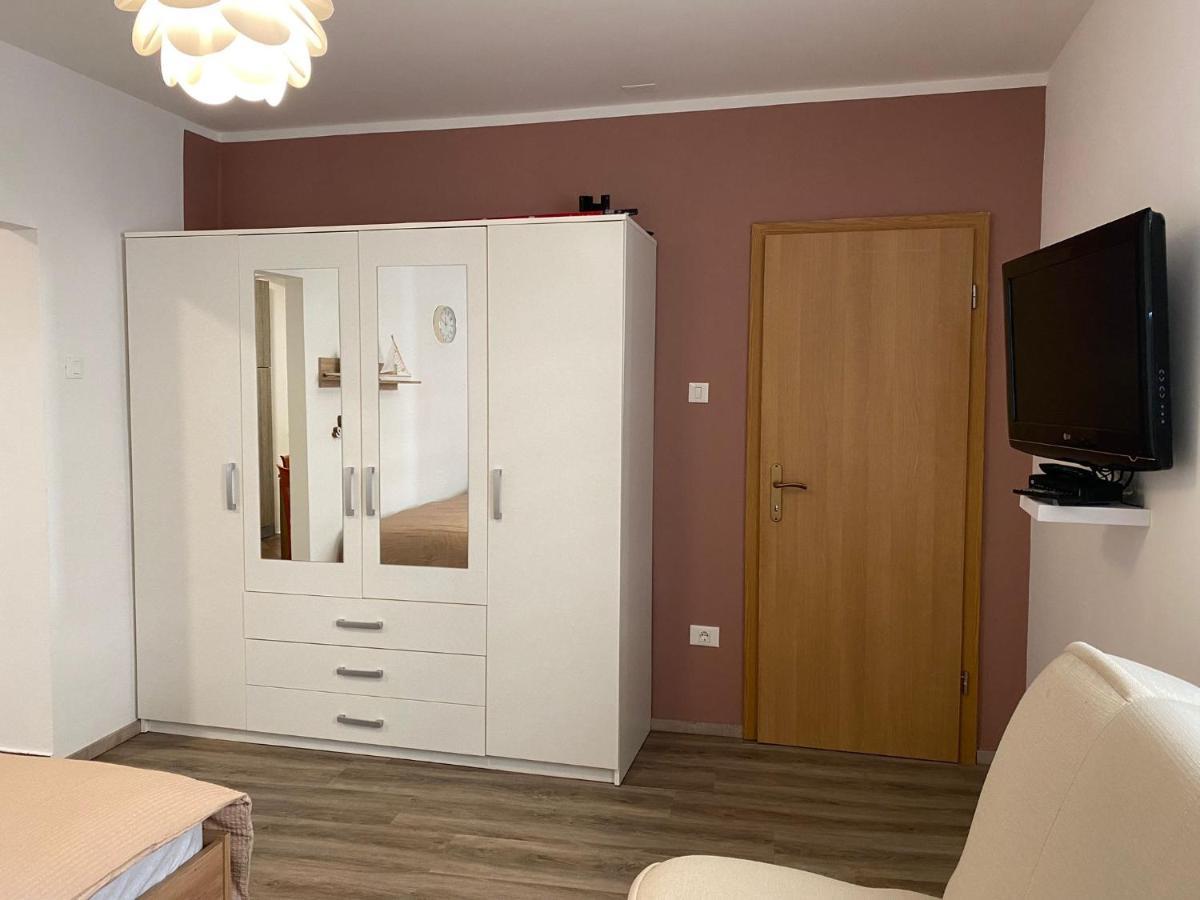 Apartma Pingo Capodistria Esterno foto