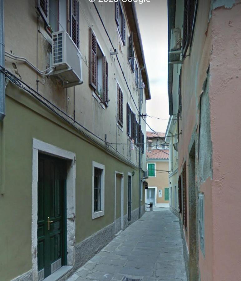 Apartma Pingo Capodistria Esterno foto