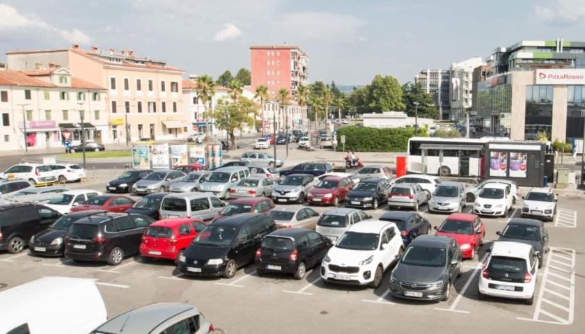 Apartma Pingo Capodistria Esterno foto